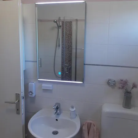 Warm Terrace Apartman *