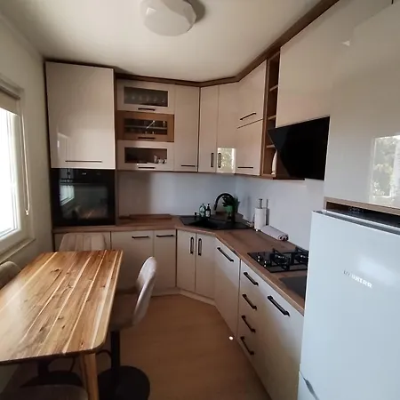 Warm Terrace Apartman *